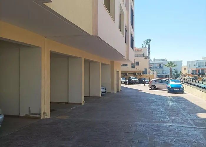 Queens Garden By Kings Mall شقة