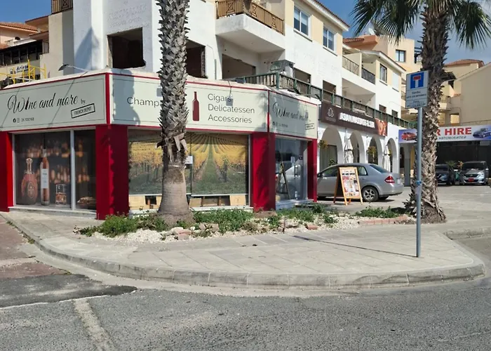 Queens Garden By Kings Mall アパート *