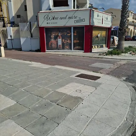 Апартаменты Queens Garden By Kings Mall *